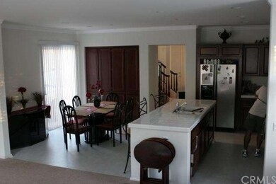 Kitchen & Dining Area!