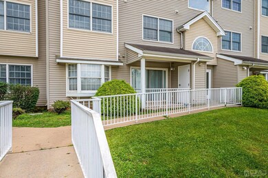 1117 Edpas Rd unit 1117, New Brunswick, NJ 08901 - photo 5