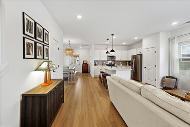 213 Oasis Dr, La Vergne, TN 37086 - photo 4