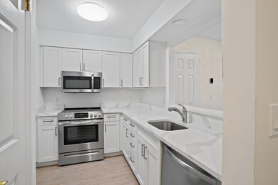 7 River Rd unit 310, Norwalk, CT 06850 - photo 4