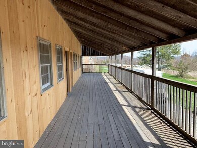 330 Shiloh Rd, Morgantown, PA 19543 - photo 4