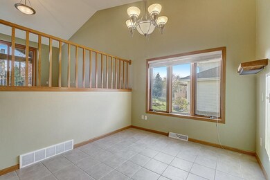 5223 Snapdragon Trail, Fitchburg, WI 53711 - photo 4
