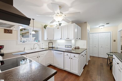 103 Lakeside Ct, Greenville, SC 29615 - photo 6