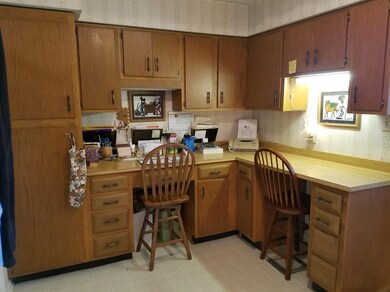 1030 Faulkner Ln, Danville, KY 40422 - photo 7