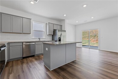 3119 Whitman Ct SE, Gainesville, GA 30507 - photo 6