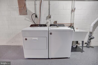 245 Orville Rd, Essex, MD 21221 - photo 4