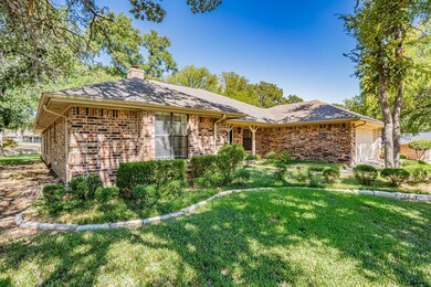 5004 Largo Dr, Granbury, TX 76049 - photo 5