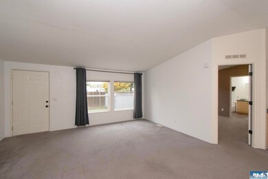 2826 E Myrtle St, Port Angeles, WA 98362 - photo 4