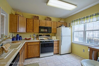27 Quail Run unit 27, Bayville, NJ 08721 - photo 5