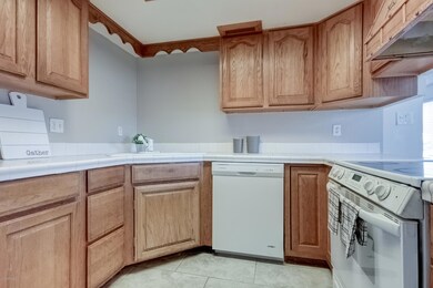2737 W Junquillo Cir-13