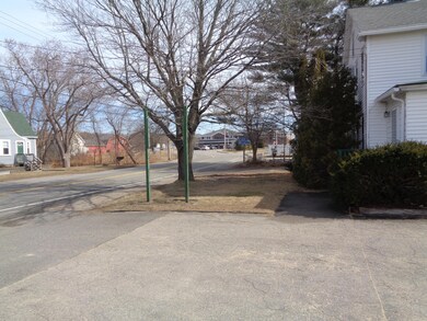 30 Sanford Rd, Wells, ME 04090 - photo 4