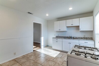 2803 NW 25th St, Fort Worth, TX 76106 - photo 7
