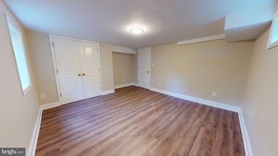 1210 N Kenilworth St unit 9, Arlington, VA 22205 - photo 2
