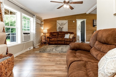 454 Old Sharon Rd, Mercer, PA 16137 - photo 7