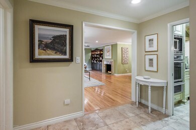 950 S Orange Grove Blvd unit C, Pasadena, CA 91105 - photo 3