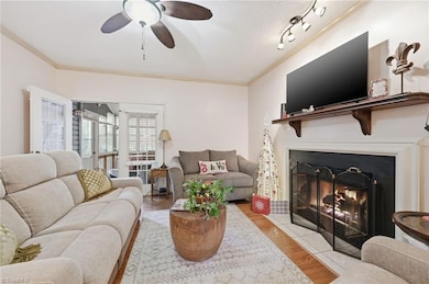 2005 Carlisle Way, High Point, NC 27265 - photo 3