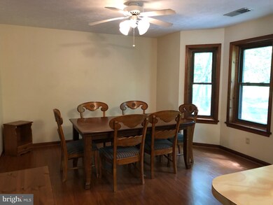 44521 White Pine Ct, California, MD 20619 - photo 2