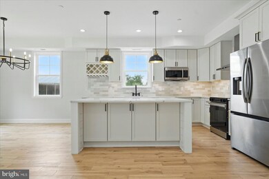 1621 Holly Tree Rd, Middle River, MD 21220 - photo 6