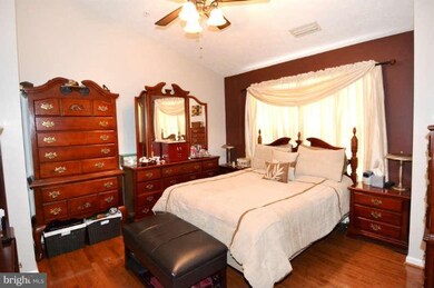 759 Pine Drift Dr, Odenton, MD 21113 - photo 7