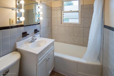 3905_Grand_River_JEFF-13