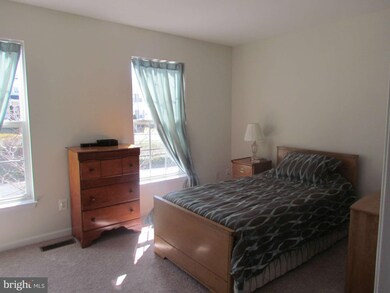 12485 Selkirk Cir, Bristow, VA 20136 - photo 6