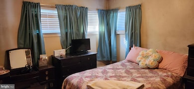 6 Roundabout Ln, Levittown, PA 19055 - photo 7