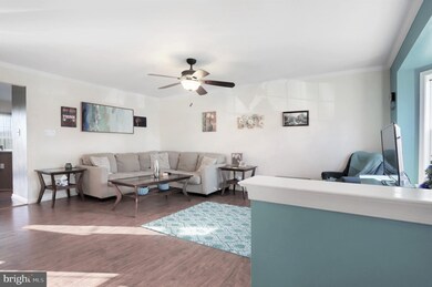 7 Litchfield Ln E, Martinsburg, WV 25405 - photo 4