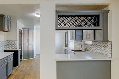 2002 Vermont St, Baytown, TX 77520 - photo 6