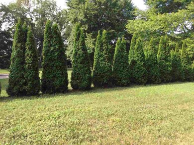 54915 Pear Rd, South Bend, IN 46628 - photo 2