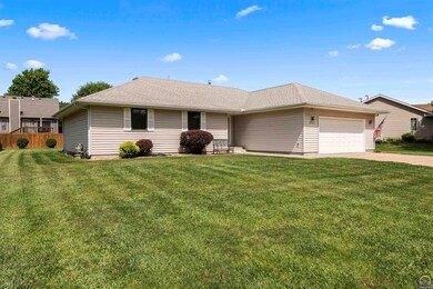 3805 SW Mission Cir, Topeka, KS 66610 - photo 5