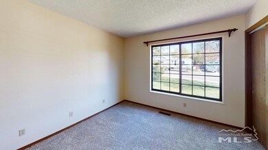 653 W National Ave, Winnemucca, NV 89445 - photo 7