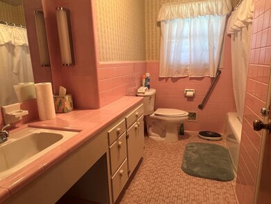 412 N Magnolia St, Albany, GA 31707 - photo 6