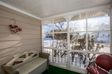 21 West St, Biddeford, ME 04005 - photo 4