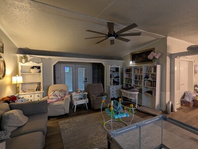 128 Clark Bayou Dr, Doyline, LA 71023 - photo 3