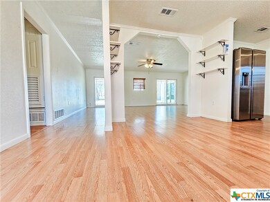 709 Allen St, Copperas Cove, TX 76522 - photo 5