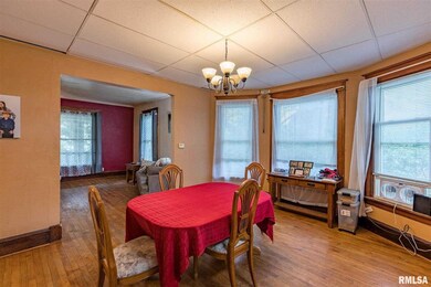 2207 W 4th St, Davenport, IA 52802 - photo 7