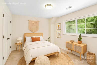 1215 Green Oaks Ln unit H, Charlotte, NC 28205 - photo 7