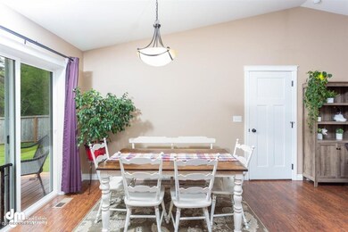 10-Dining KJC_0032
