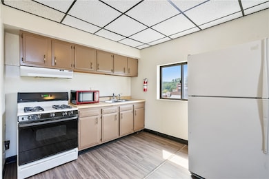 751 Chartiers Ave, Mc Kees Rocks, PA 15136 - photo 3