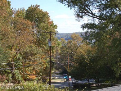 1315 Westgrove Blvd, Alexandria, VA 22307 - photo 2