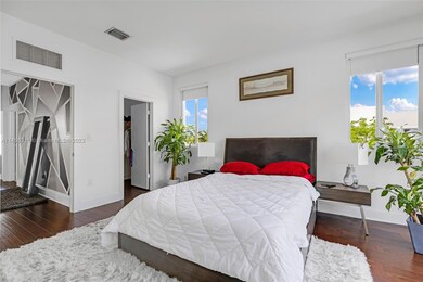 10281 NW 72nd St, Doral, FL 33178 - photo 7