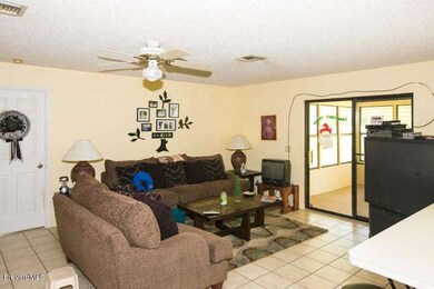 9845 Fleming Grant Rd - Living Room - 1