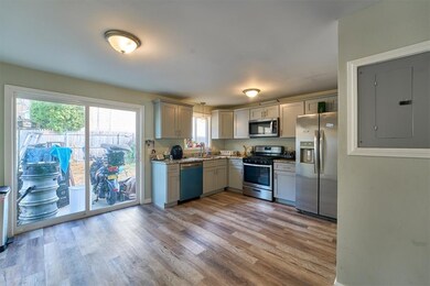 55 Ridgeway Ave unit 1, Providence, RI 02909 - photo 2