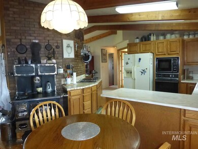 1865 Nielson Rd, Homedale, ID 83628 - photo 7