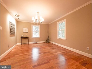 10 Oakley Ct, Cherry Hill, NJ 08003 - photo 7