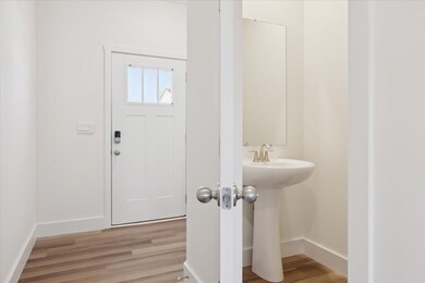 5129 Lost Creek Dr, Morristown, TN 37813 - photo 3