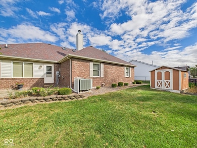 261 Blue Spruce Dr, Pendleton, IN 46064 - photo 7