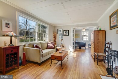 9000 Littleton St, Fairfax, VA 22032 - photo 2