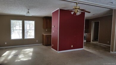 69 F H Justus Rd, Hendersonville, NC 28792 - photo 4