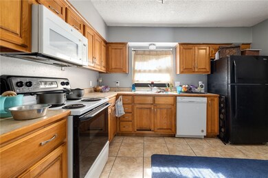 The refrigerator does convey
